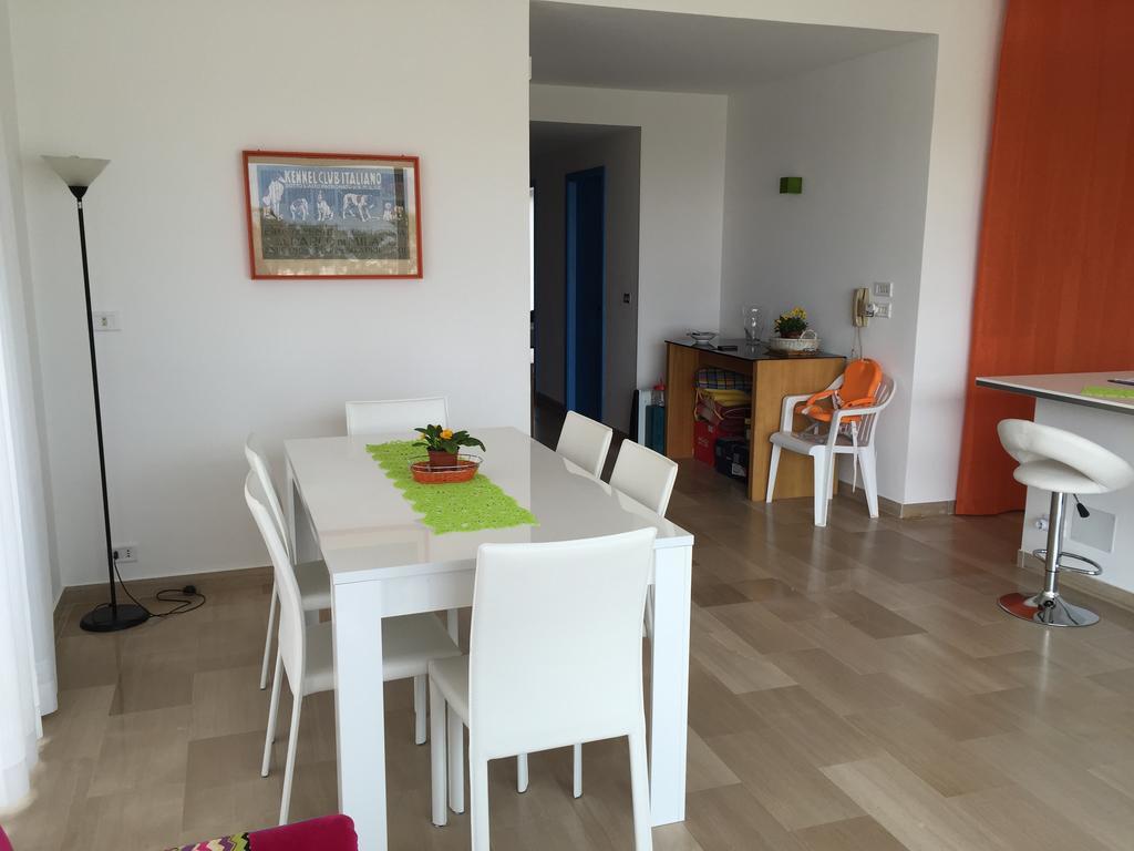 La Terrazza Sul Porto Villa Marina di Ragusa Værelse billede